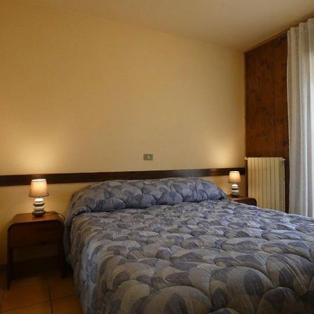 Dimora Fresilia Casa Vacanze Opi Zewnętrze zdjęcie