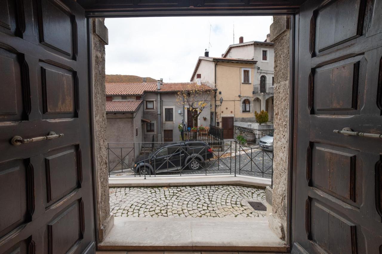 Dimora Fresilia Casa Vacanze Opi Zewnętrze zdjęcie
