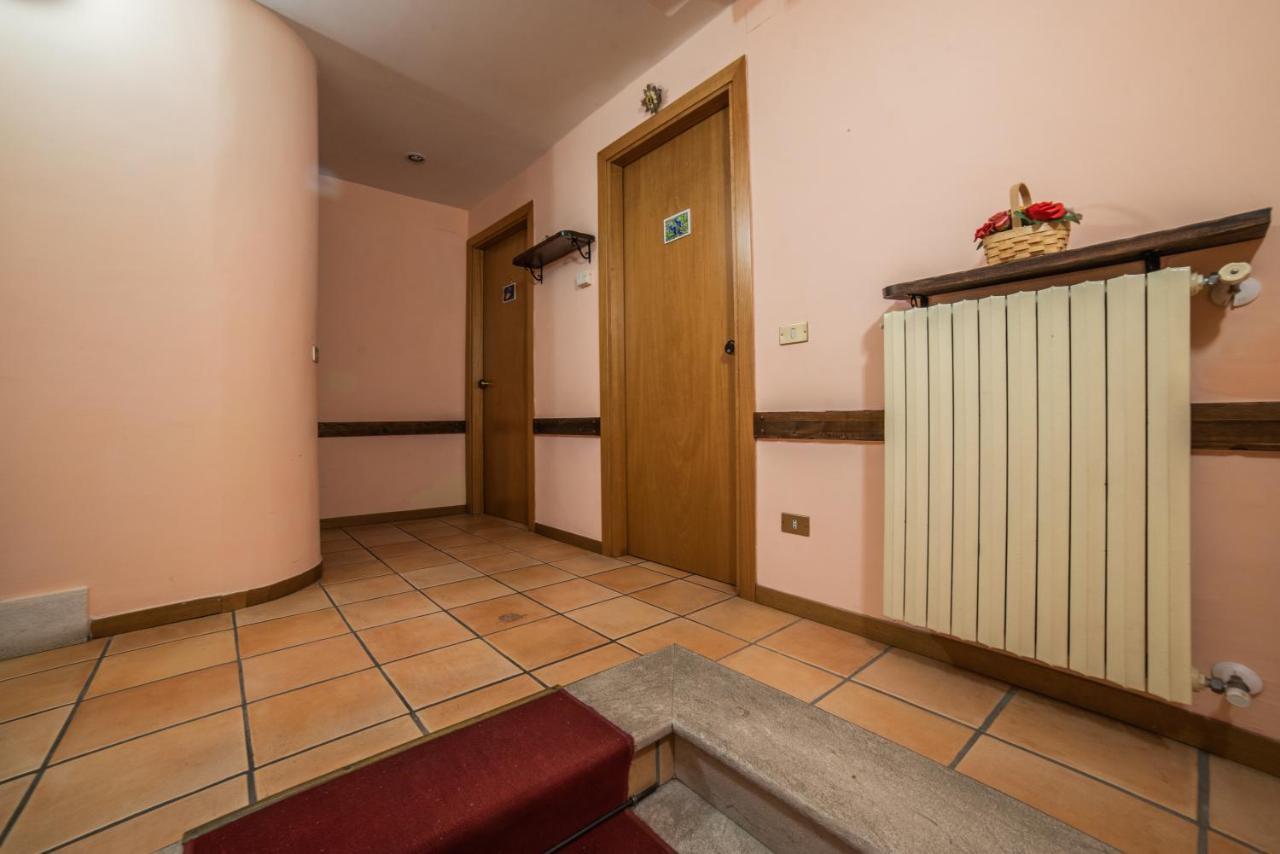 Dimora Fresilia Casa Vacanze Opi Zewnętrze zdjęcie